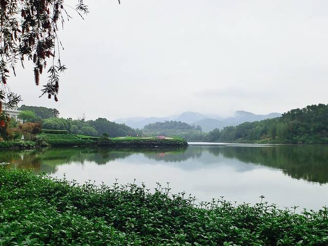 深圳观澜湖高尔夫球会