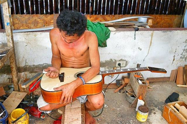 Alegre尤克里里工厂