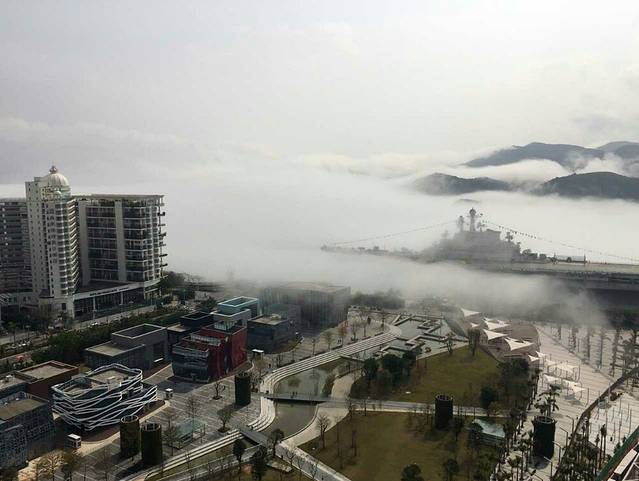 明思克航母世界