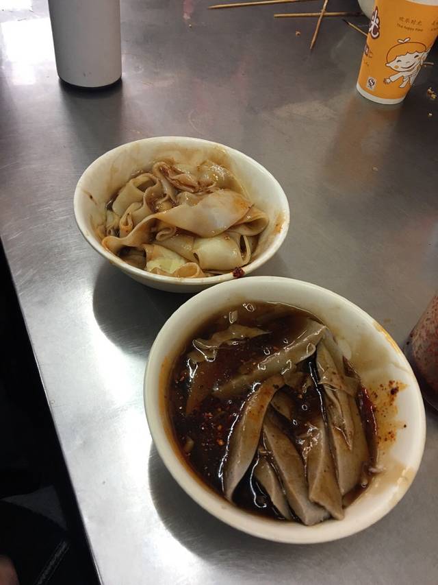 荞爸荞妈·楊記灌腸