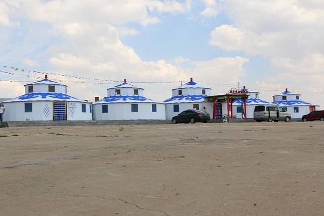 巴彦塔拉旅游城