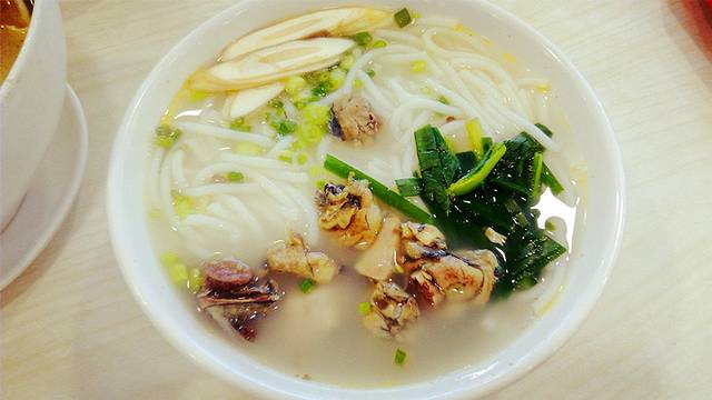 建新园过桥米线(宝善街店)