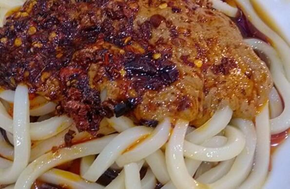 盛志望麻酱凉皮铺