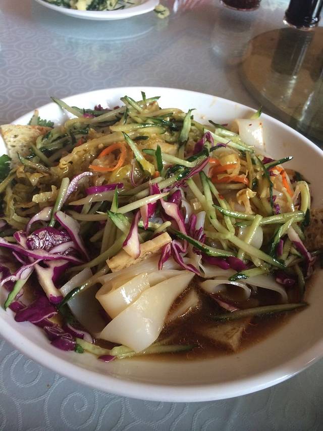 半亩地莜面大王(加利大厦店)