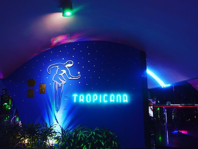 Cabaret Tropicana