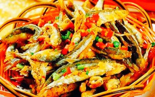 自游人特色美食一楼