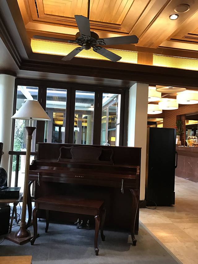 Rim Saai泰国餐厅