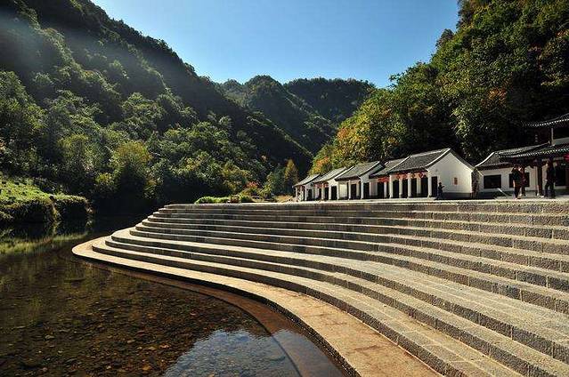 神农架巴桃园景区