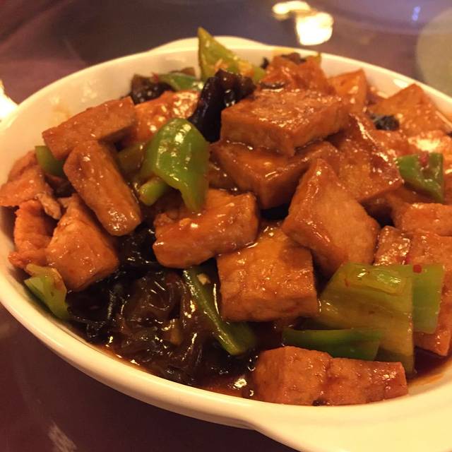 平遥麒麟阁大饭店