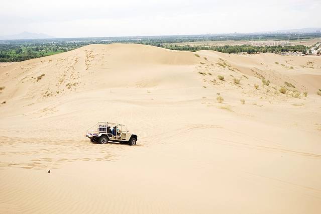 张掖国家沙漠体育公园景区