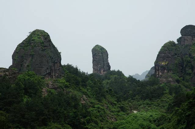龙虎山风景区-蜡烛峰