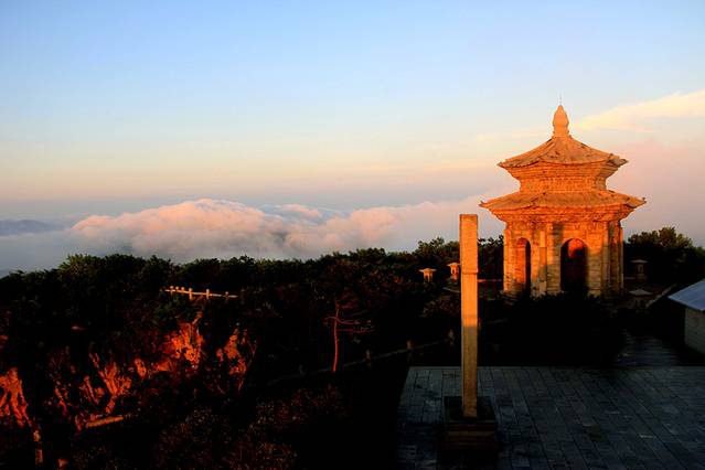 花果山风景区-迎曙亭