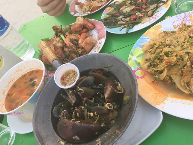 Ploy Talay Restaurant