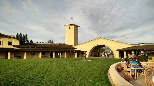 罗伯特·蒙大维酒庄