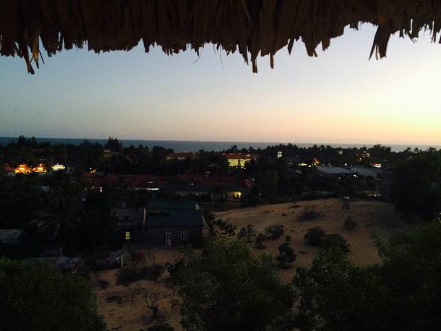 Breeze Restaurant & Bar