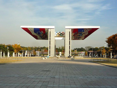 奥林匹克玫瑰广场
