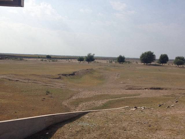 莫力庙沙湖旅游区