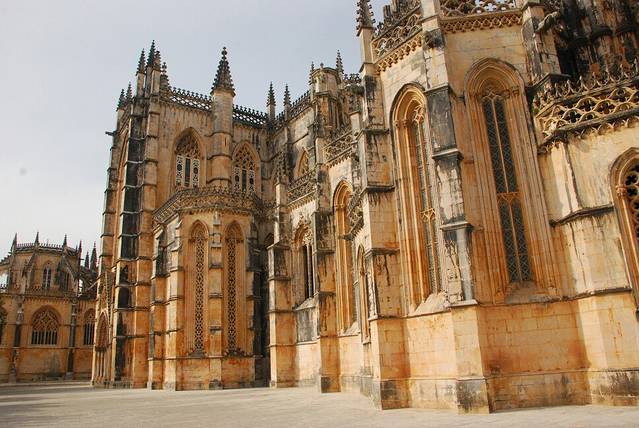 巴塔利亚修道院