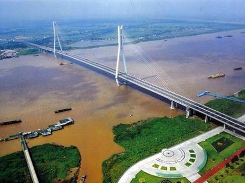 南京长江二桥旅游景点图片