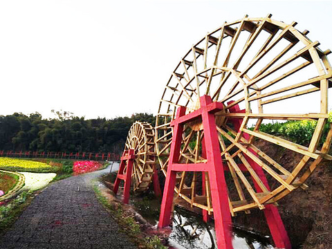 七彩銅鑼民俗藝術花都旅遊景點圖片