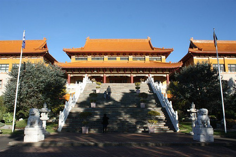到卧龙岗怎么走