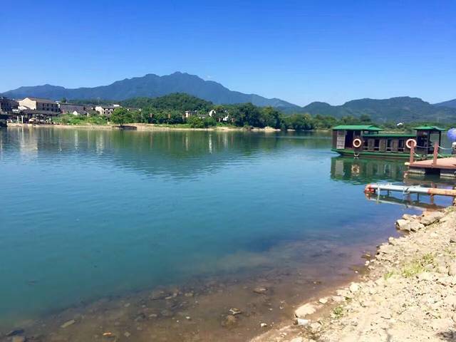 桃花潭畔旅游度假区