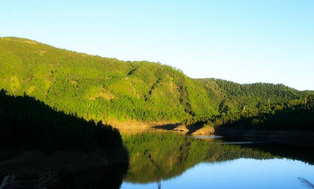 翠峰湖环山步道