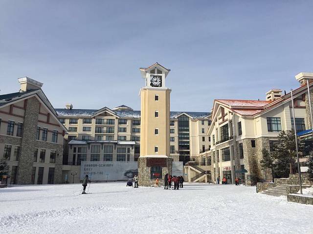 亚布力滑雪场雪上乐园