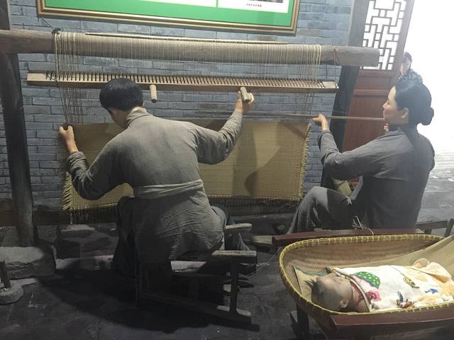 黄古林草编织博物馆