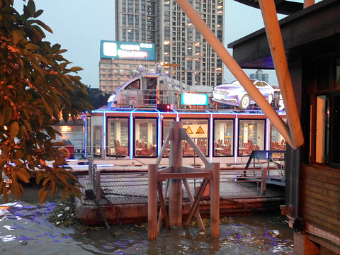 珠江夜游省总码头