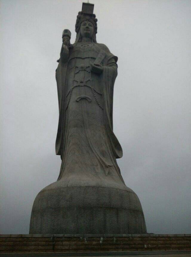 妈祖巨神像