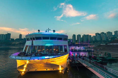 重庆两江夜游
