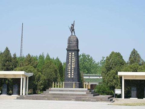 泗洪县的驴友来过这里概述驴友点评(4)雪枫墓园(亦称雪枫烈士陵园)位