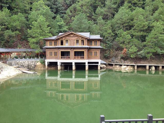 山里人家·鹿野湾森林牧场