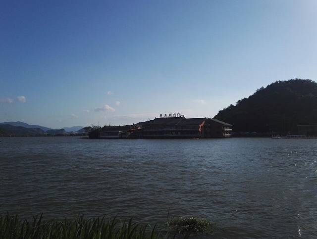 海岸线皮划艇休闲俱乐部