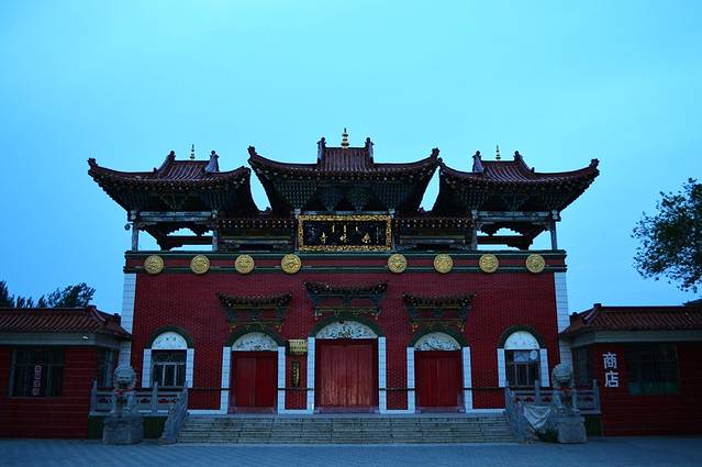 通辽市吉祥密乘大乐林寺