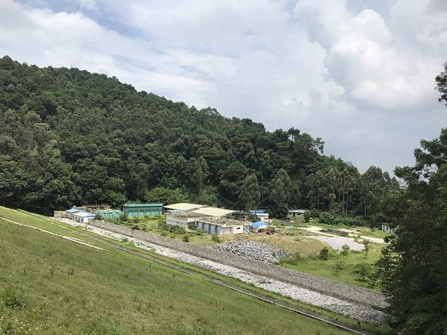 天雹水库大自然休闲垂钓中心