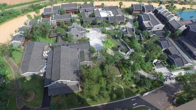 富力湾水云天古村落