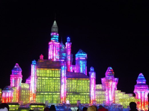 兆麟公园冰灯艺术游园会