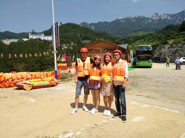 天柱九曲河漂流