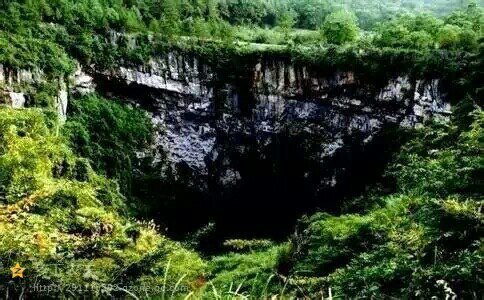 全州石塘镇石脚盆天坑群