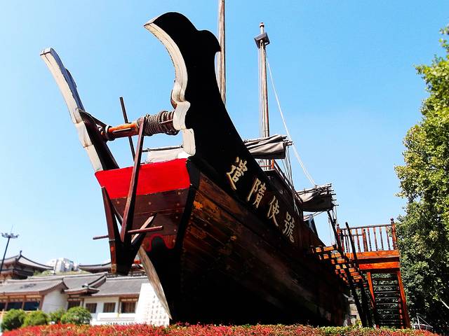 丝路风情街(西市城F店)