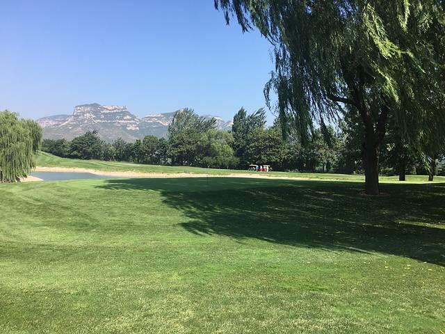 众诚高尔夫练习场