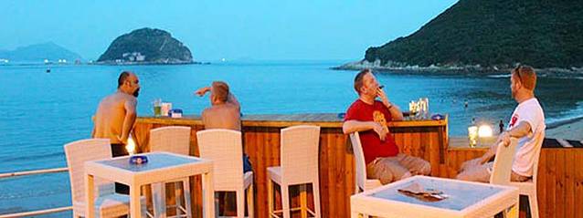 月半湾欢乐森林乐园