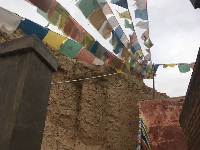 文殊山石窟群旅游景区