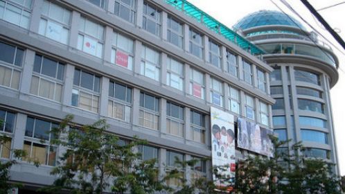 苏利亚购物中心