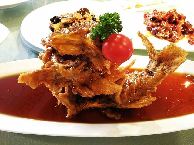 历下区世茂购物广场