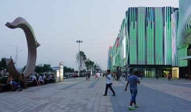 万达广场(赤峰红山店)