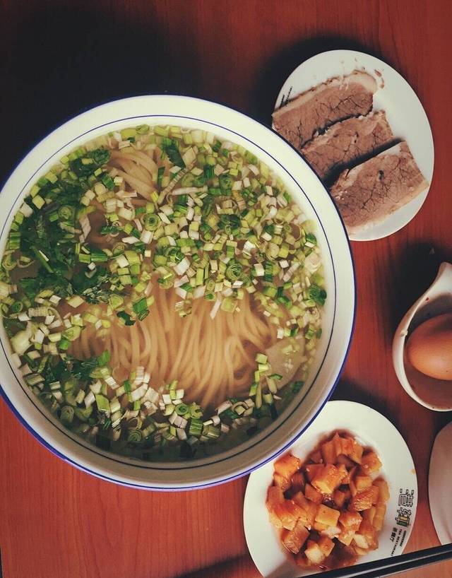 兰州拉面(峰山路店)