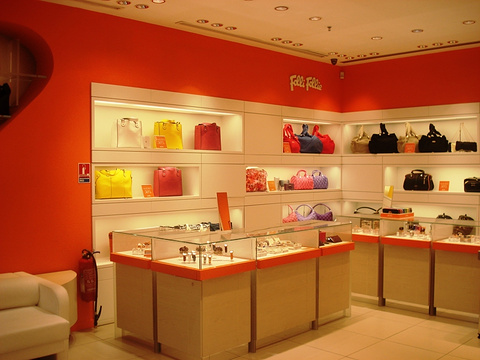 芙丽芙丽(巴黎店)